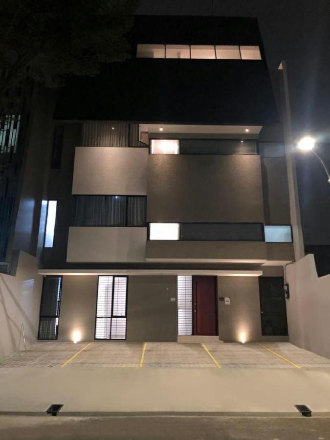 Cozy Puri Hotel Jakarta Exterior photo